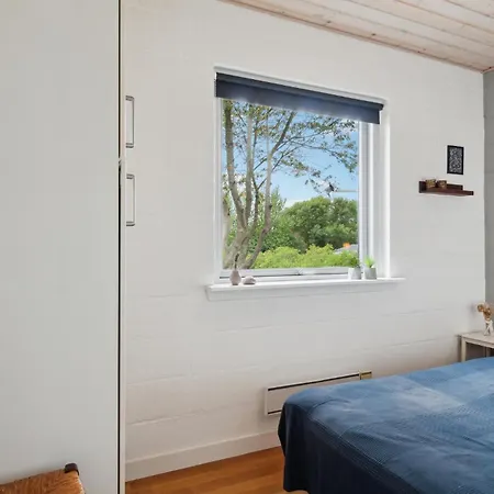 Holiday home Awesome In Samso With House Sea View *
